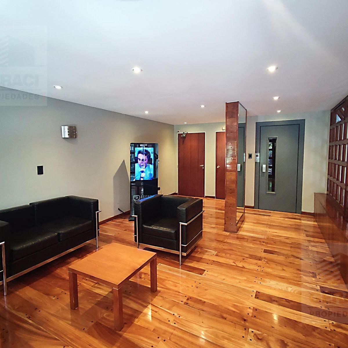 Excelente Piso de 5 Ambientes con 2 Cocheras en Caballito 5
