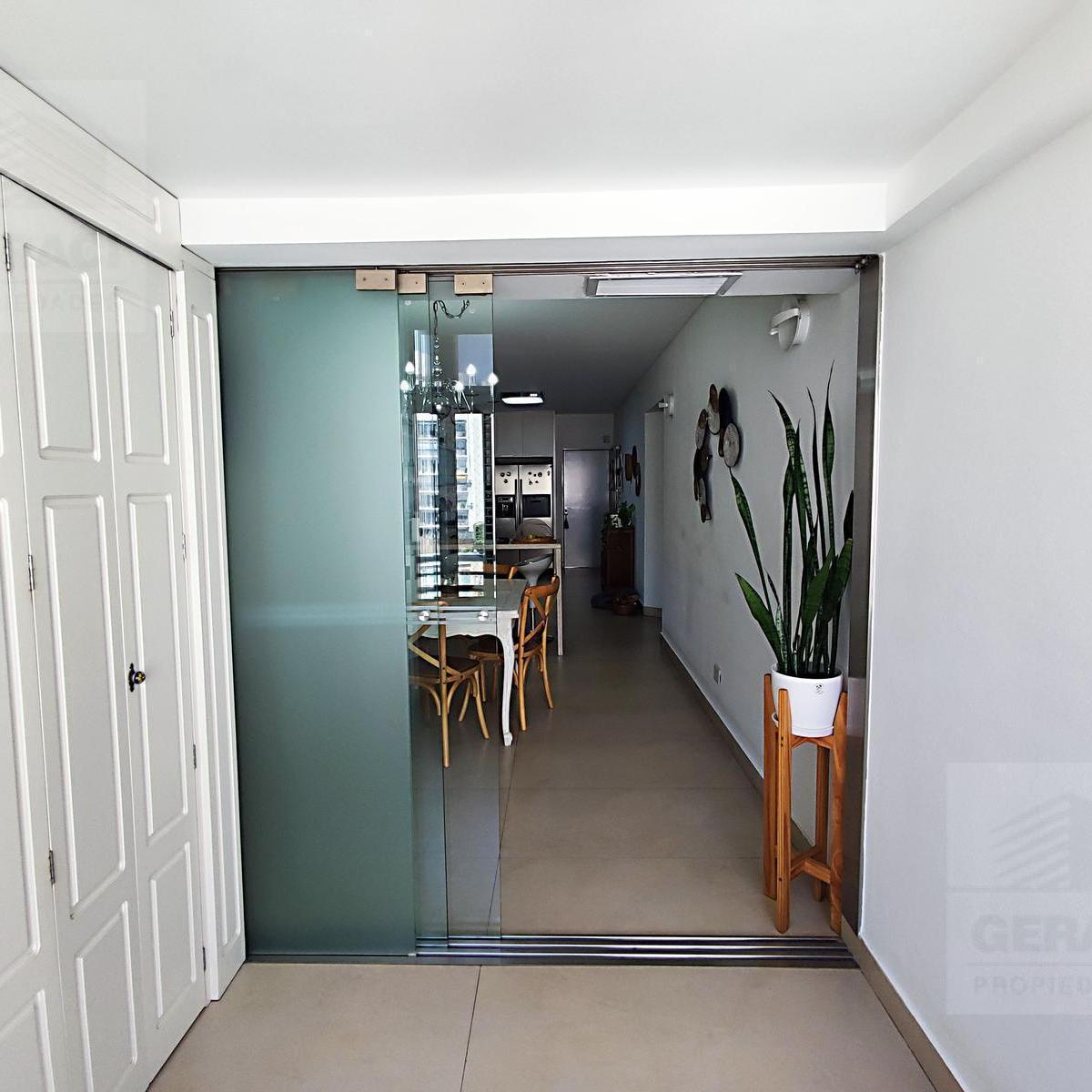 Excelente Piso de 5 Ambientes con 2 Cocheras en Caballito 4