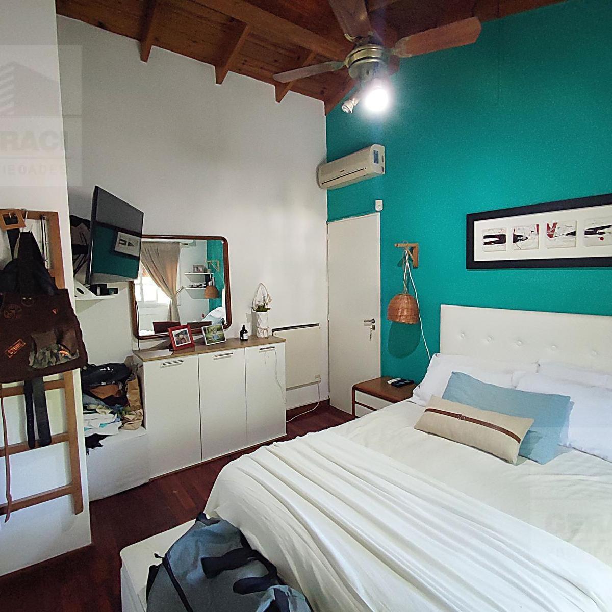 Excelente Casa/ph (Tipo Duplex) en Parque Chacabuco 3