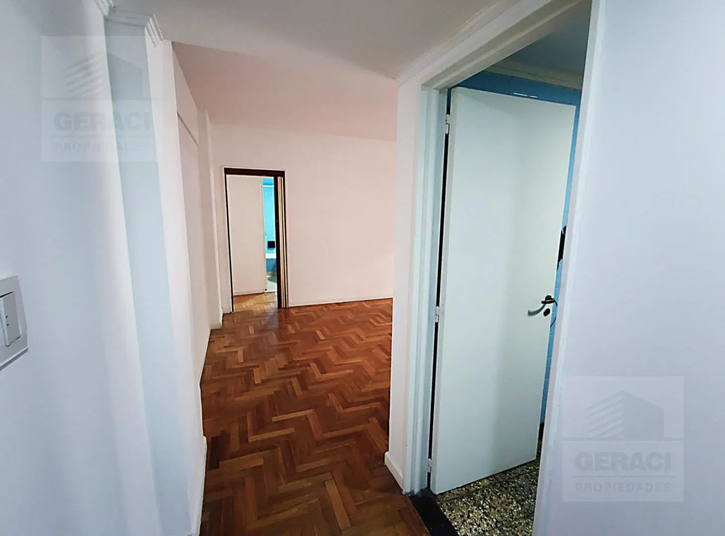 Departamento de 3 ambientes al frente con Balcón en Caballito 5