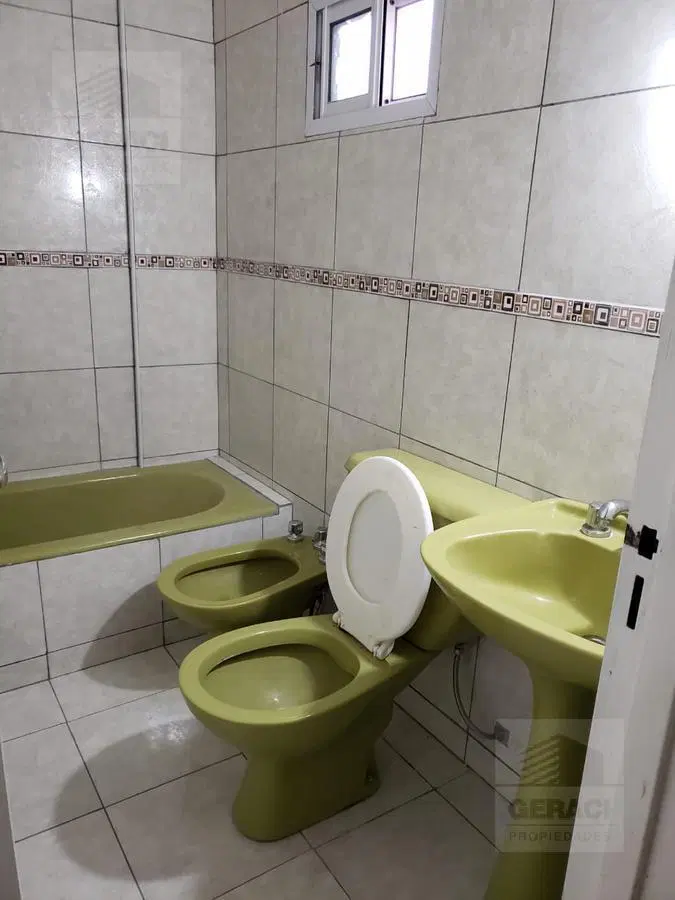 Cómodo departamento de 3 amb. - Parque Patricios 2