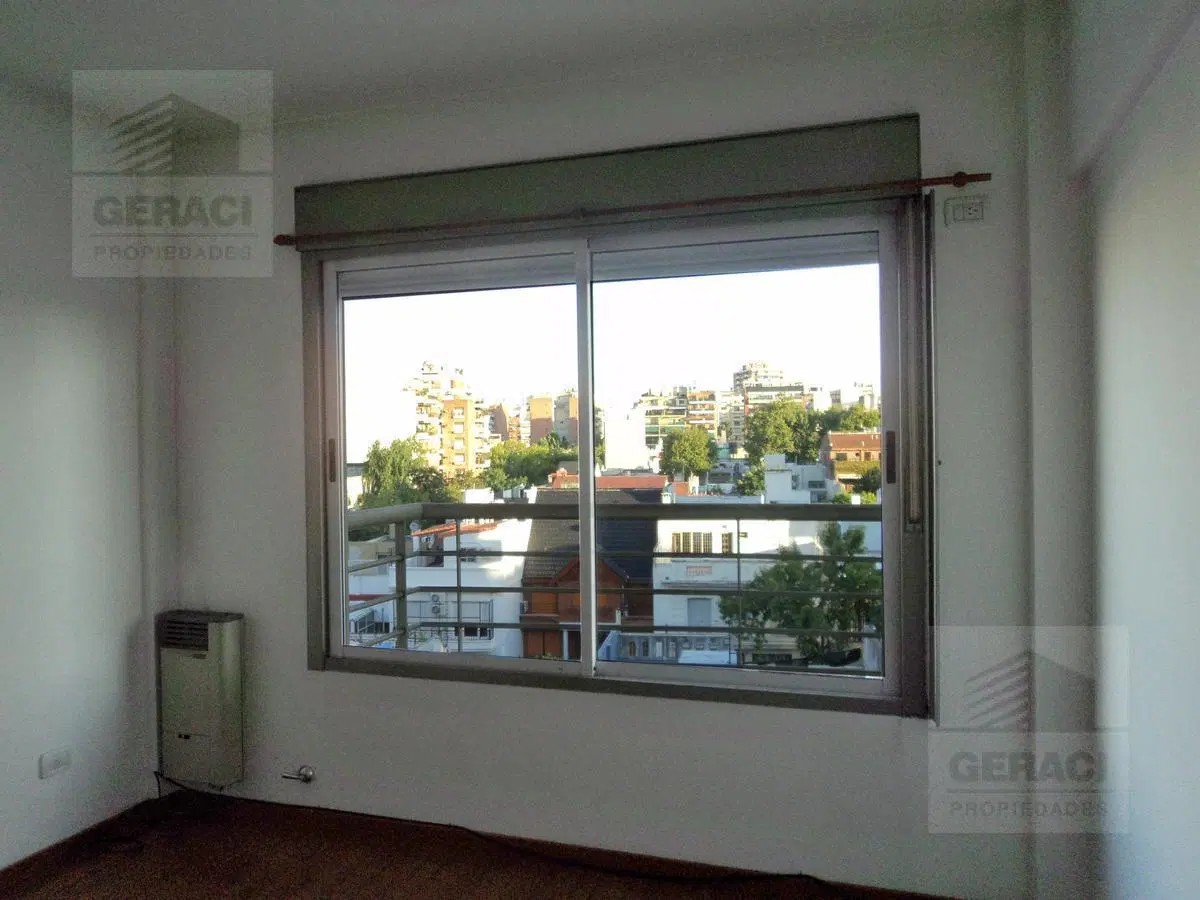 Luminoso departamento 2 ambientes al cfte con balcon - Caballito 5
