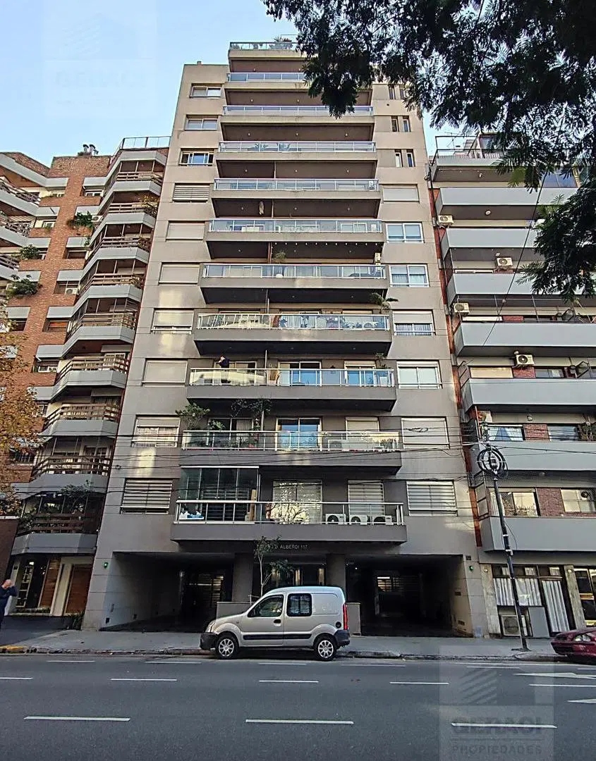 Excelente Departamento 4 ambientes con cochera y amenities en Caballito 4