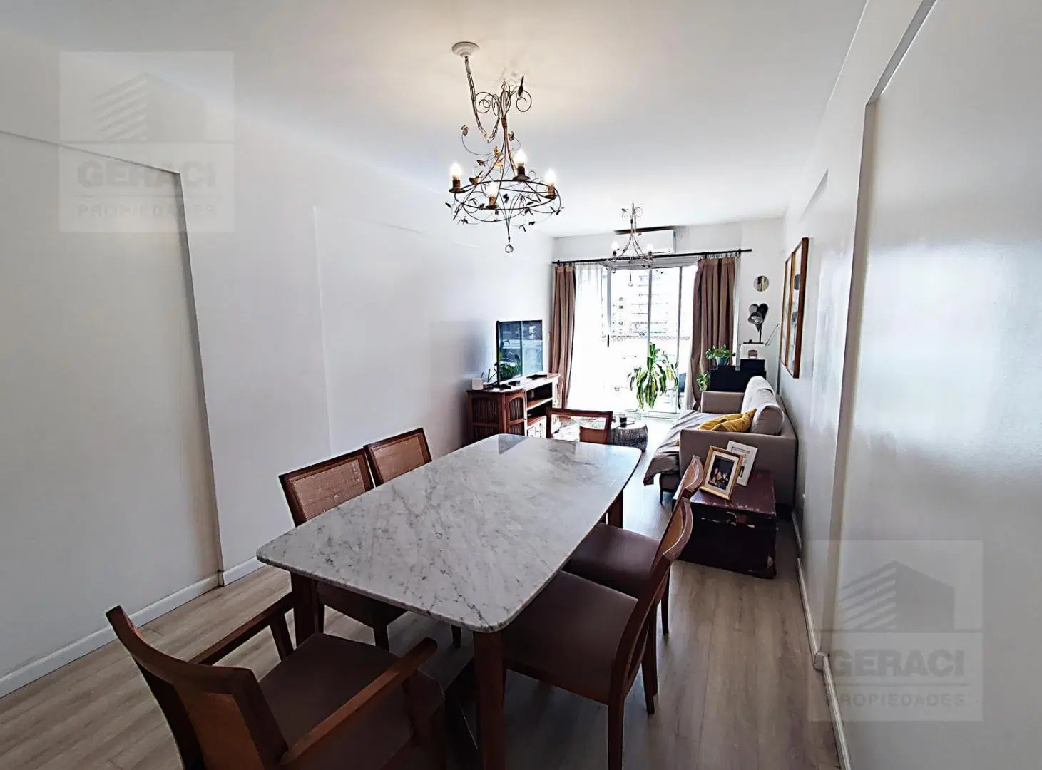 Excelente Departamento 4 ambientes con cochera y amenities en Caballito 2