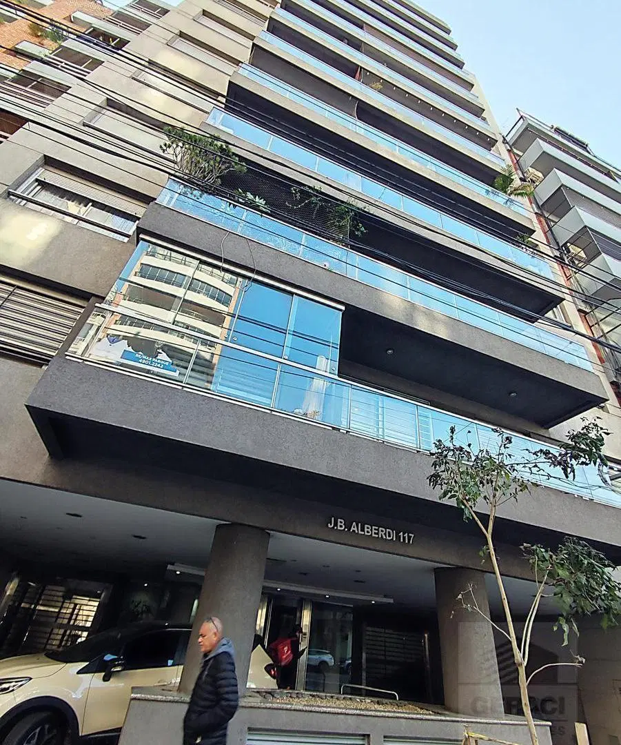 Excelente Departamento 4 ambientes con cochera y amenities en Caballito 3