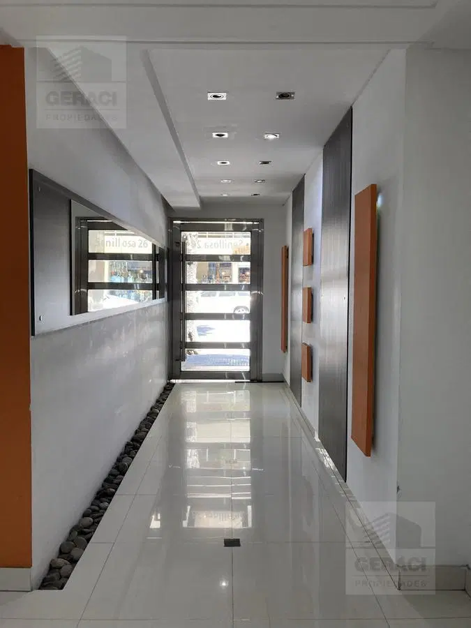 Excelente simipiso en duplex con cochera cubierta - Caballito 1