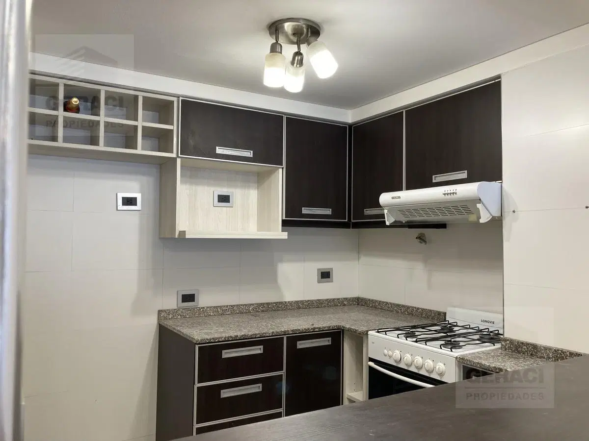 Excelente simipiso en duplex con cochera cubierta - Caballito 3