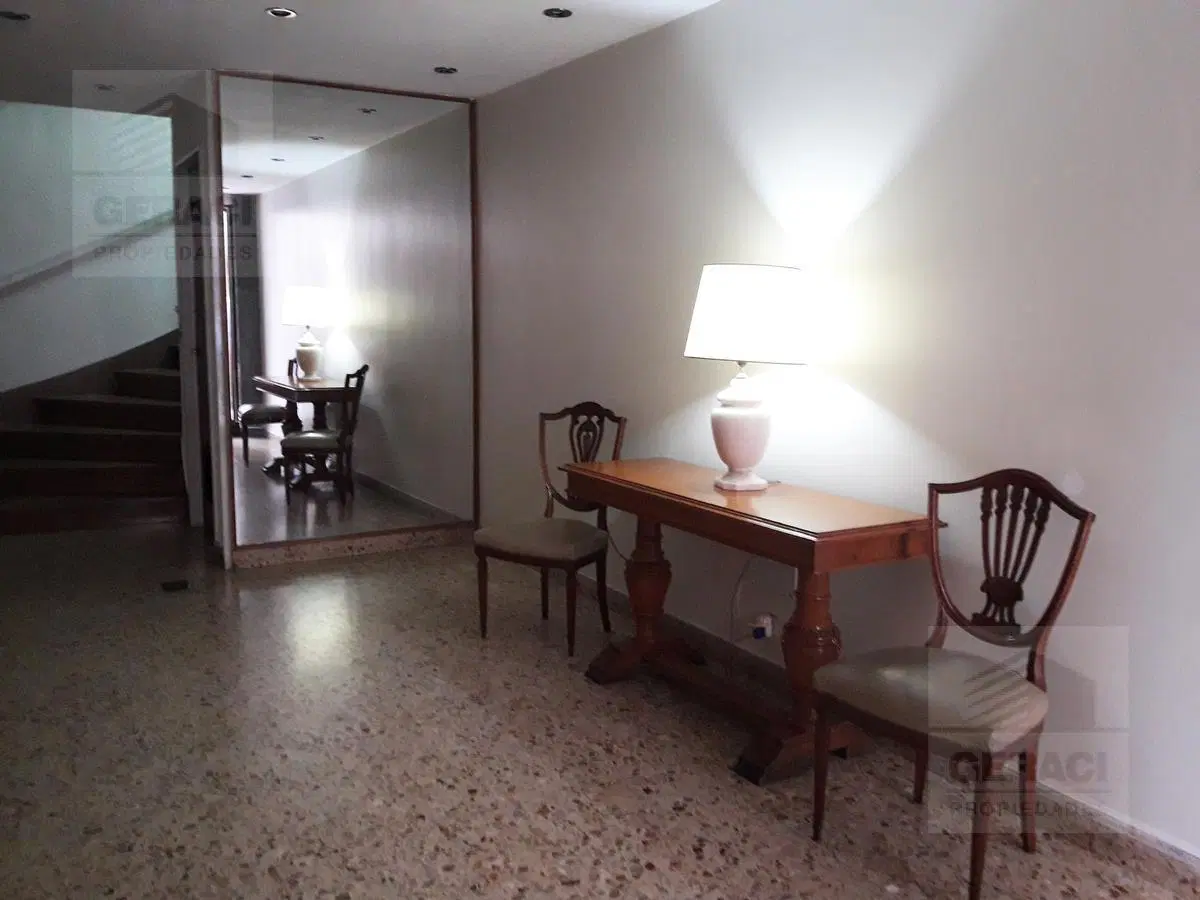 Departamento 2 ambientes al fte con balcón - Caballito 3