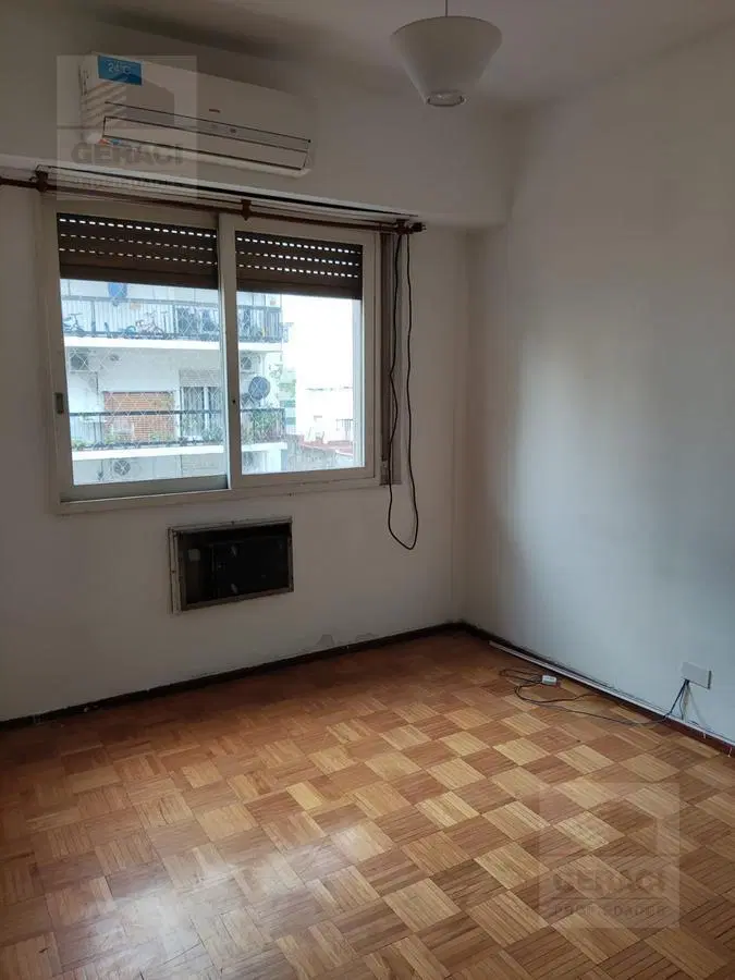 Departamento 2 ambientes al fte con balcón - Caballito 5