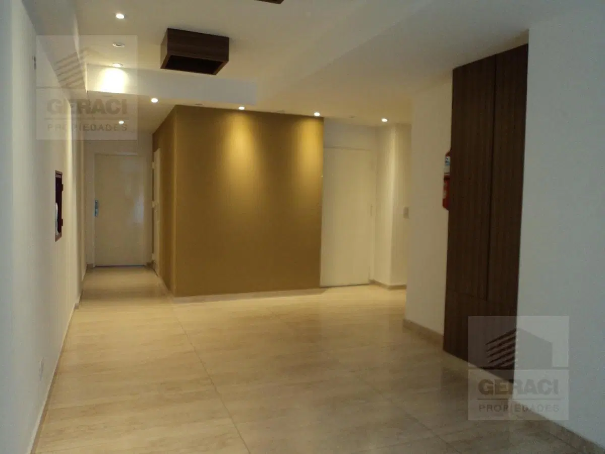 Excelente monoambiente con balcón - Caballito 4