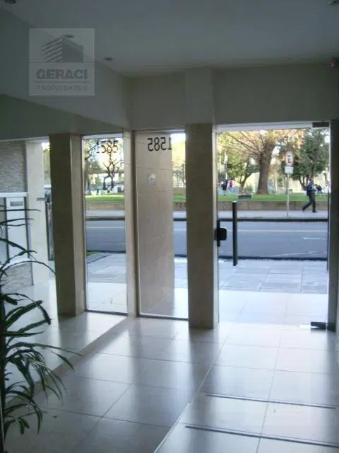 Departamento 1 ambiente frente al  Pque. Chacabuco 4