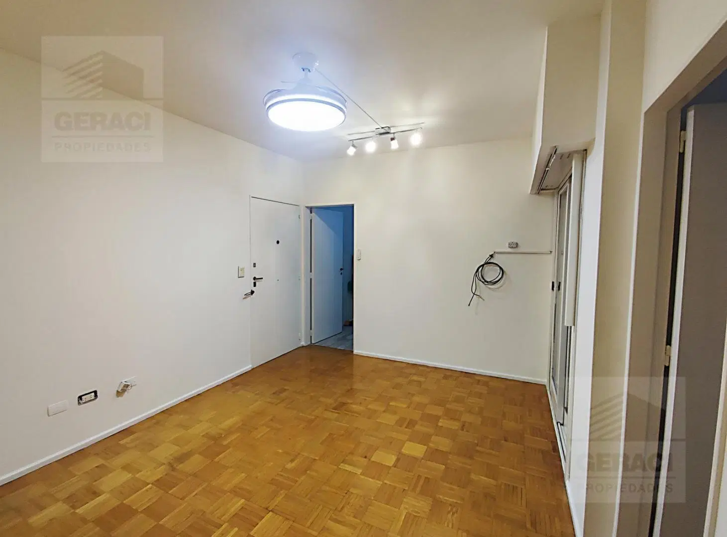 Departamento de 2 ambientes en excelente estado en Caballito 2