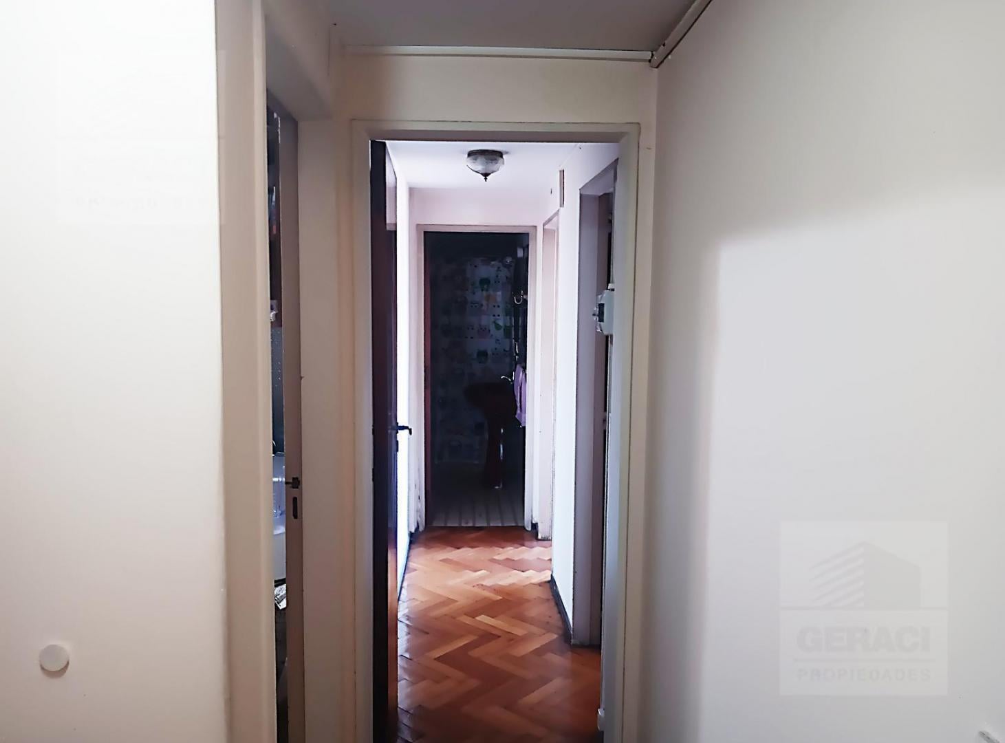 Foto de Departamento de 3 ambientes con baulera - Vista al Parque Patricios, imagen 1