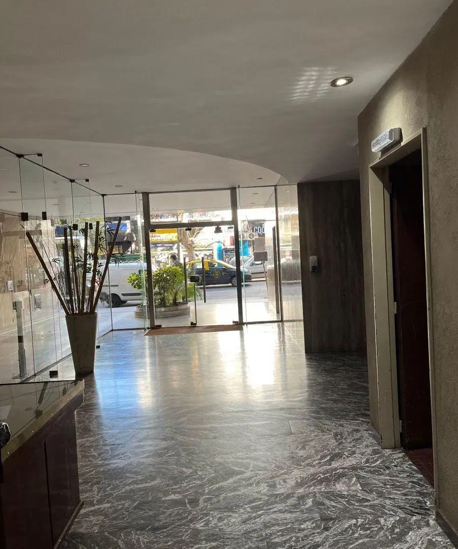 EDIFICIO EXCELENTE 3 AMB CON DEPENDENCIA ALTO PALERMO SOBRE AV SANTA FE 5