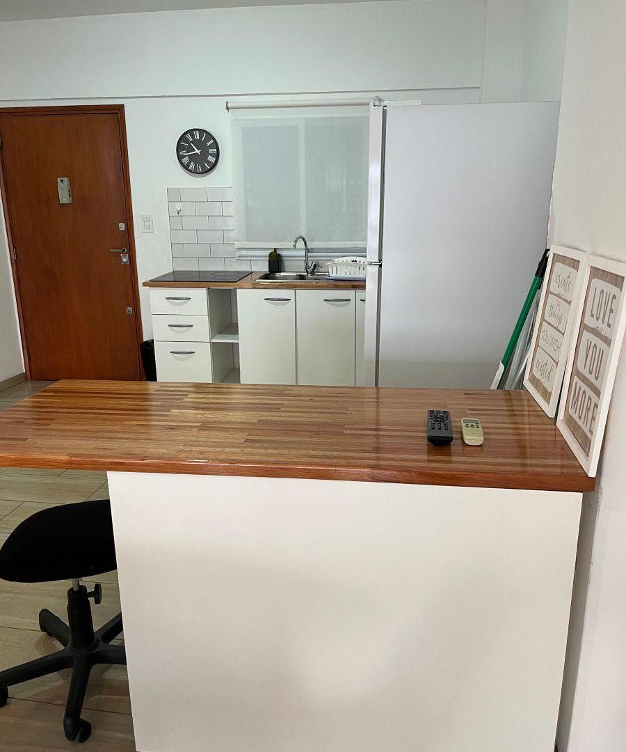 Foto de DIVINO DEPARTAMENTO FRENTE AL. SHOPPING APTO PROFESIONAL O VIVIENDA $ 650.000, imagen 4