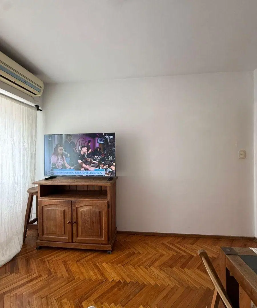 Alquiler de 2 ambientes amoblado.. Boulevard Charcas . 30 m
$ 800.000 1