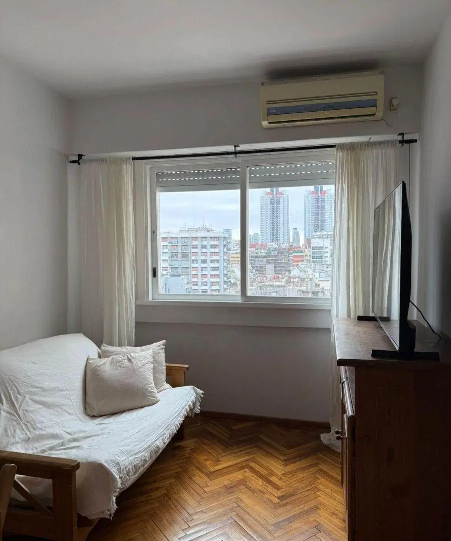 Alquiler de 2 ambientes amoblado.. Boulevard Charcas . 30 m
$ 800.000 3