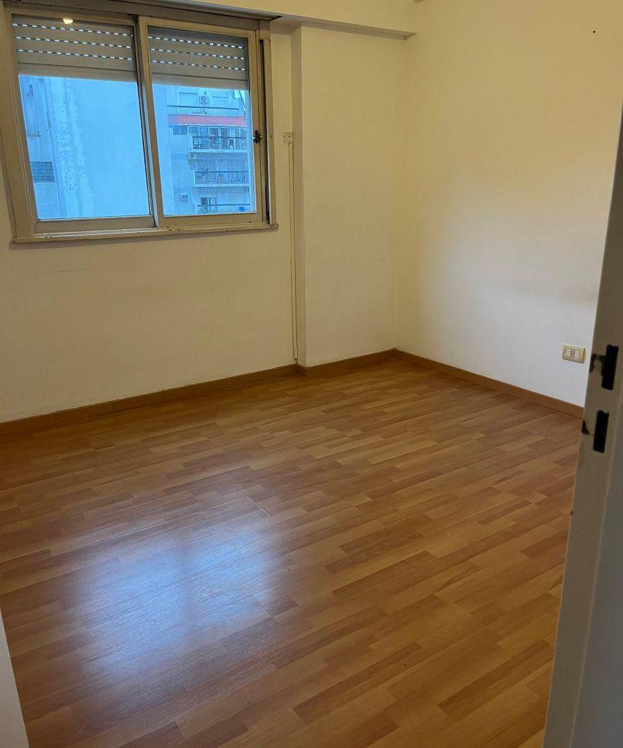 Foto de ALQUILER 3 AMBIENTES AL FRENTE CON BALCON EXCELENTE UBICACIÓN!!!, imagen 5