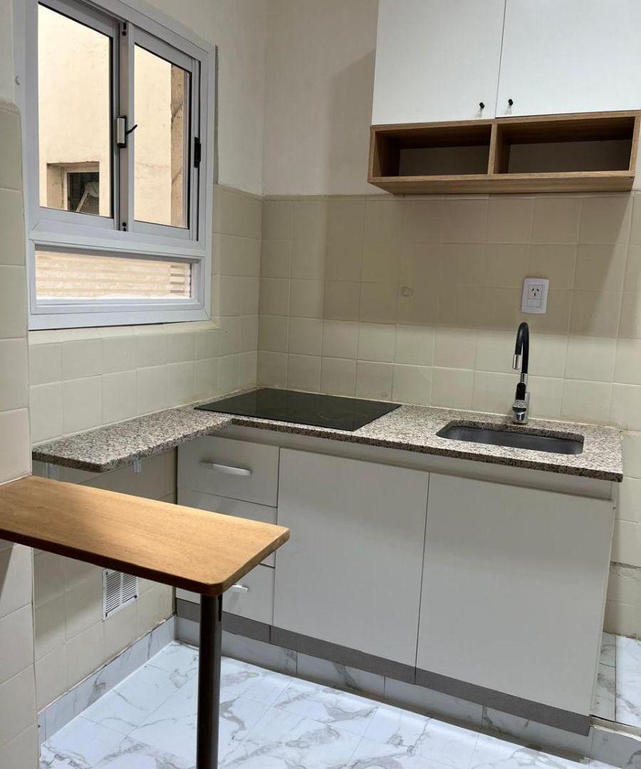Foto de Se vende 2 ambientes en Barrio Norte U$S 85.000, imagen 4