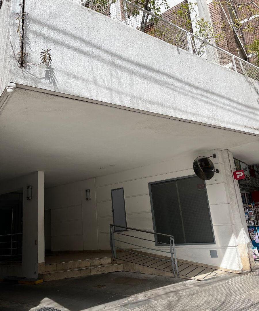 Foto de OPORTUNIDAD!!! TORRE 4 AMB AL FRENTE CON BALCON EDIFICIO CON VIGILANCIA, imagen 3