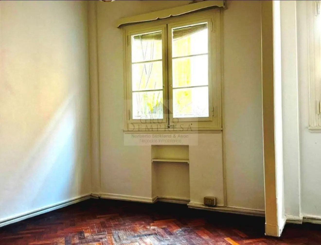VENTA. DEPARTAMENTO AMBIENTE Y MEDIO EN BALVANERA - ALSINA AL 1900. OPORTUNIDAD! 2