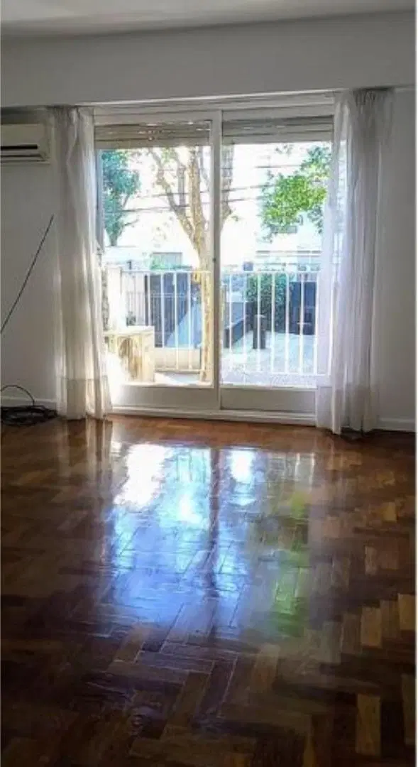 ALQUILER. RECOLETA: APTO PROFESIONAL. DOS AMBIENTES CON BALCÓN AL FRENTE Y EXCELENTE UBICACIÓN 3