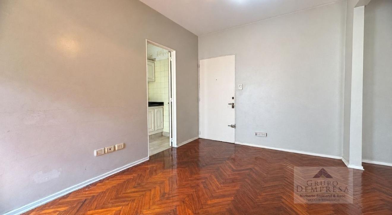 Foto de BALVANERA. ALQUILER DOS AMBIENTES. MUY LUMINOSO, 1er. PISO AL, imagen 3
