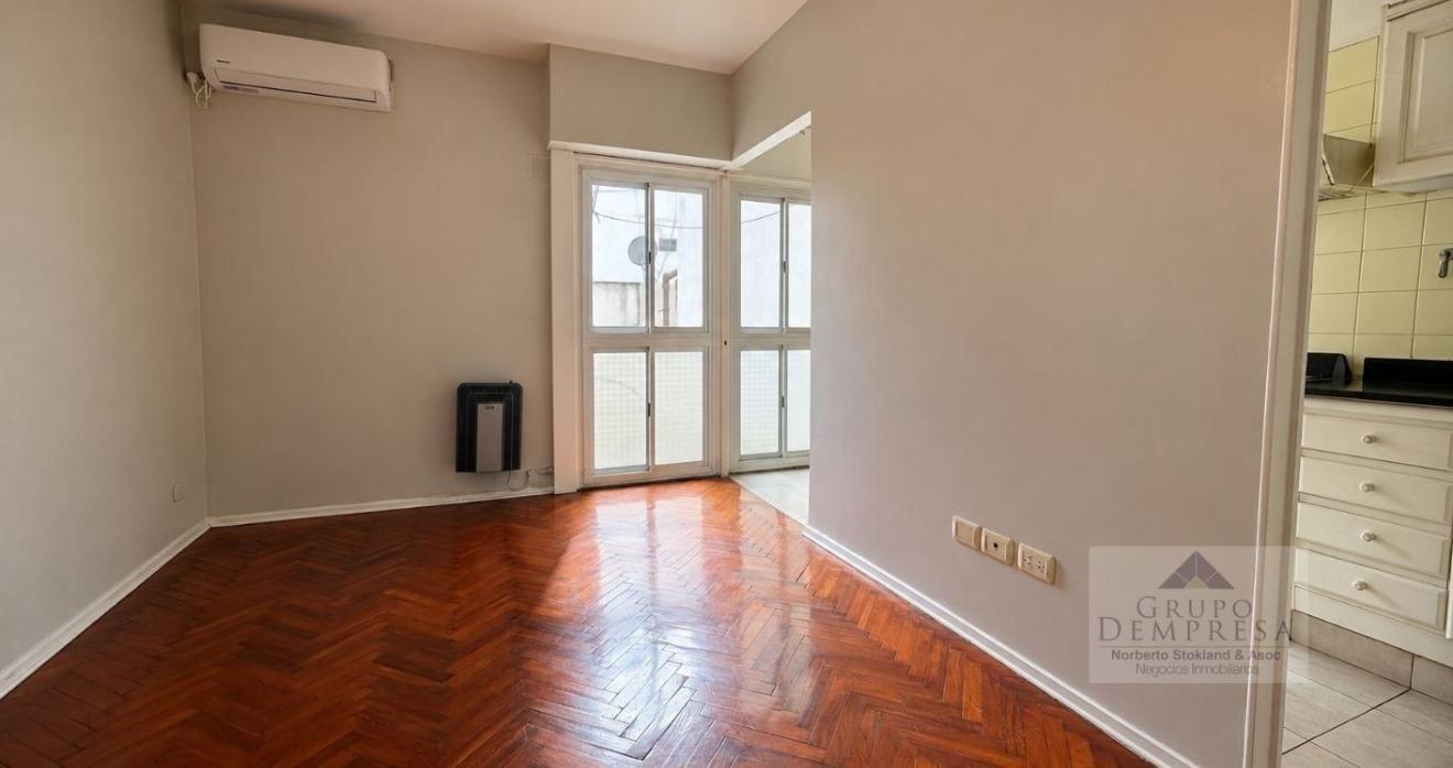 Foto de BALVANERA. ALQUILER DOS AMBIENTES. MUY LUMINOSO, 1er. PISO AL, imagen 1