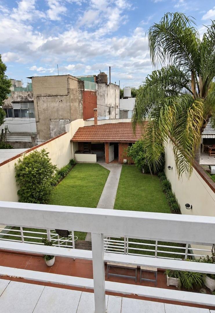 Foto de VENTA | MONTE CASTRO| CASA DE 4 DORMITORIOS CON JARDÍN, TERRAZAS Y, imagen 5
