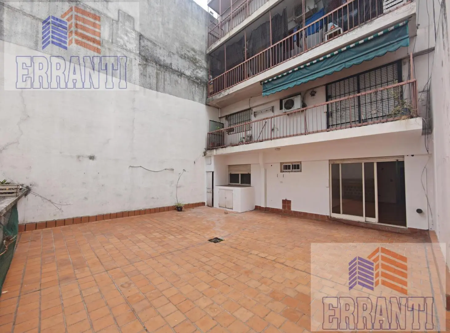 venta 4 ambientes con patio 1