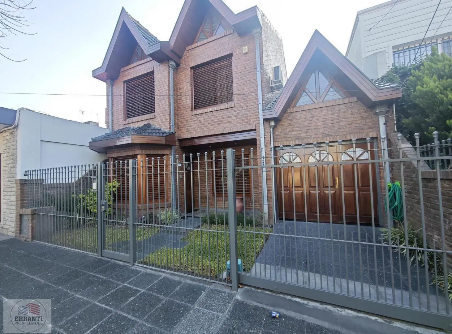 venta hermoso Chalet en San Antonio de Padua 3