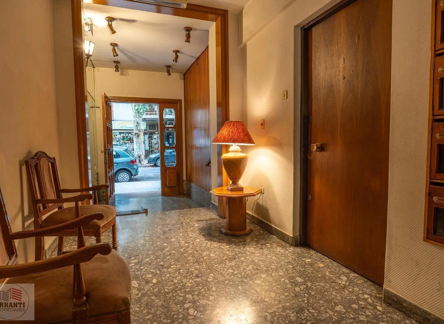 venta 4 ambiente en flores 3