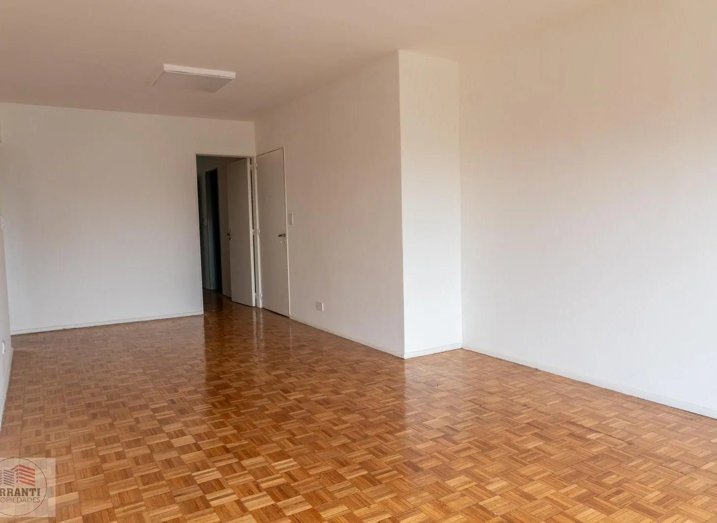 Venta 4 ambientes reciclado a nuevo con cochera y baulera 3