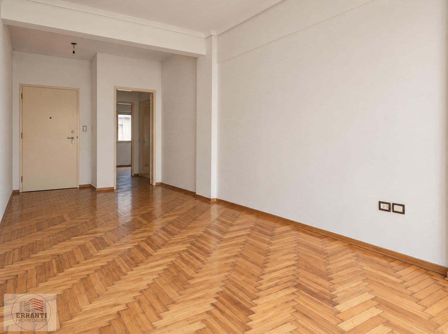 Foto de venta 4 ambientes con patio, imagen 1