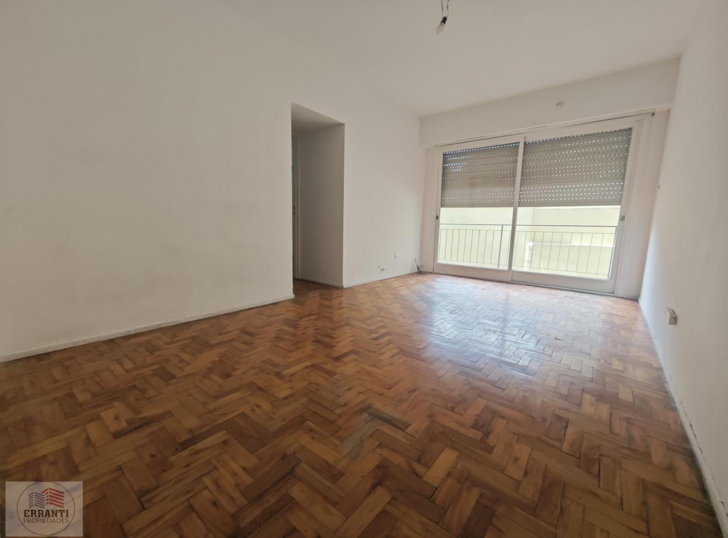 Foto de Venta amplio 2 ambientes en Balvanera, imagen 3