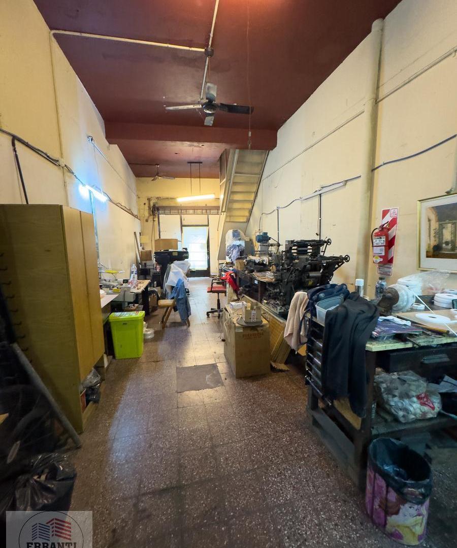 Foto de Venta Local en 2 plantas sin expensas, imagen 3