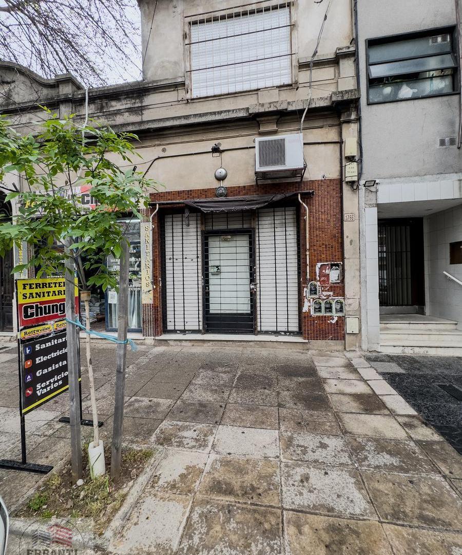 Foto de Venta Local en 2 plantas sin expensas, imagen 2