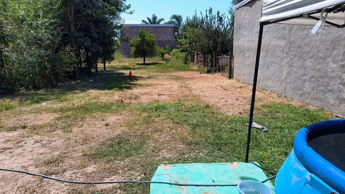 CASA 6 AMBIENTES EN VENTA EN RECREO CON TERRENO 3