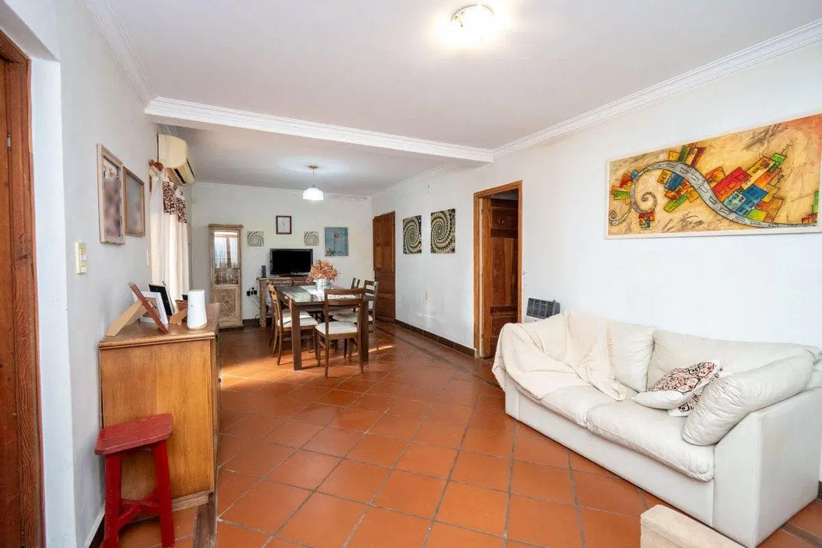 Casa interna NO PH en Barrio Sur 2