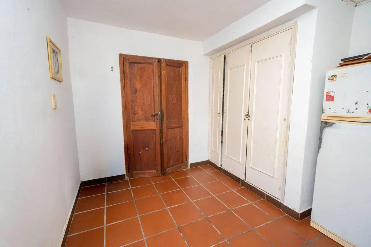 Casa interna NO PH en Barrio Sur 5