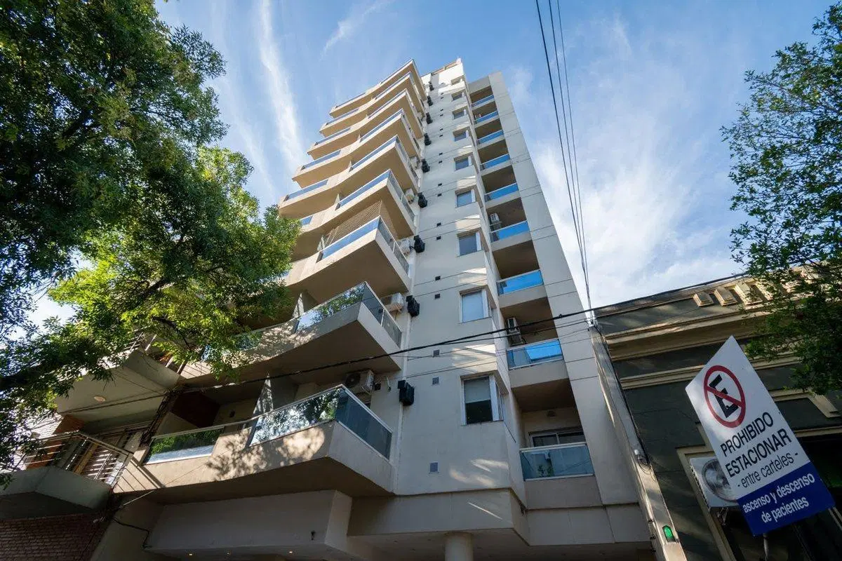 Departamento 2 dor y pileta. CANDIOTI (Coch. opc.) 5
