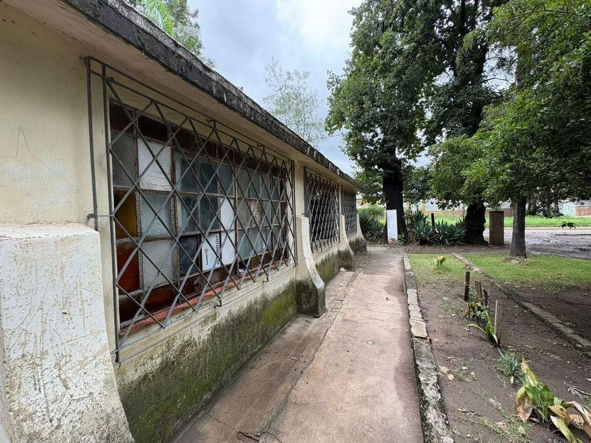 CASA CON GRAN FORESTACION EN RECREO 3
