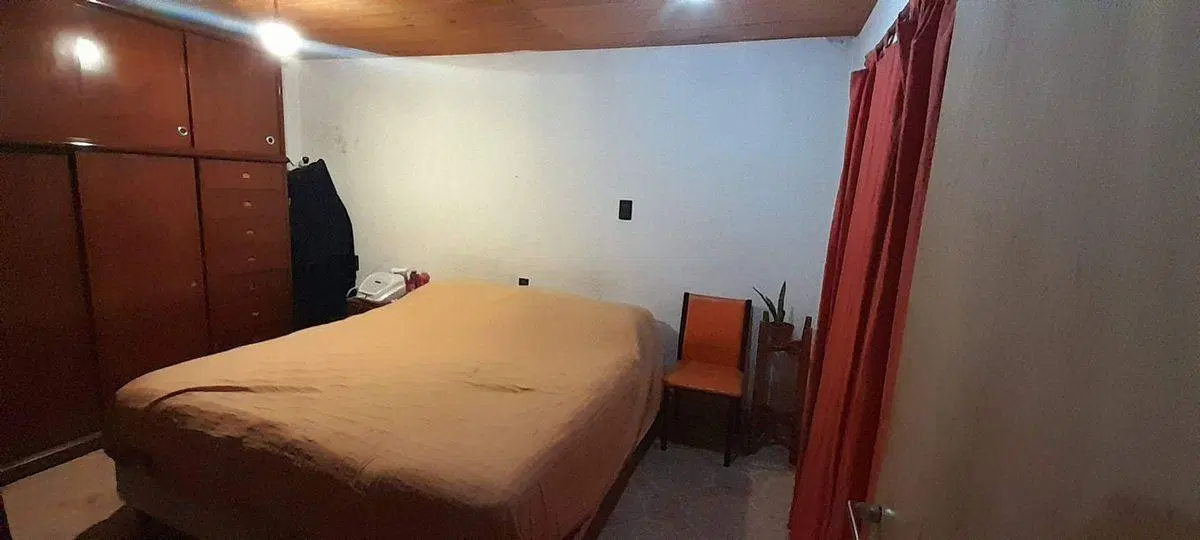 CASA SOBRE GRAN TERRENO Z/NORTE 2