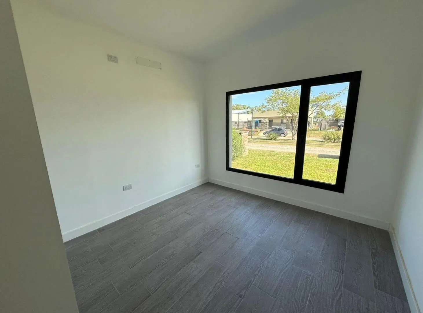 REMAX VENDE CASA A ESTRENAR EN SOLARES DE PAUCKE 3
