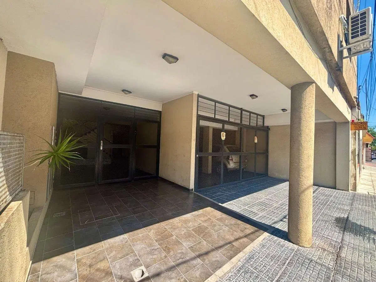 VENTA DPTO 1 DORMITORIO - BARRIO SUR 3