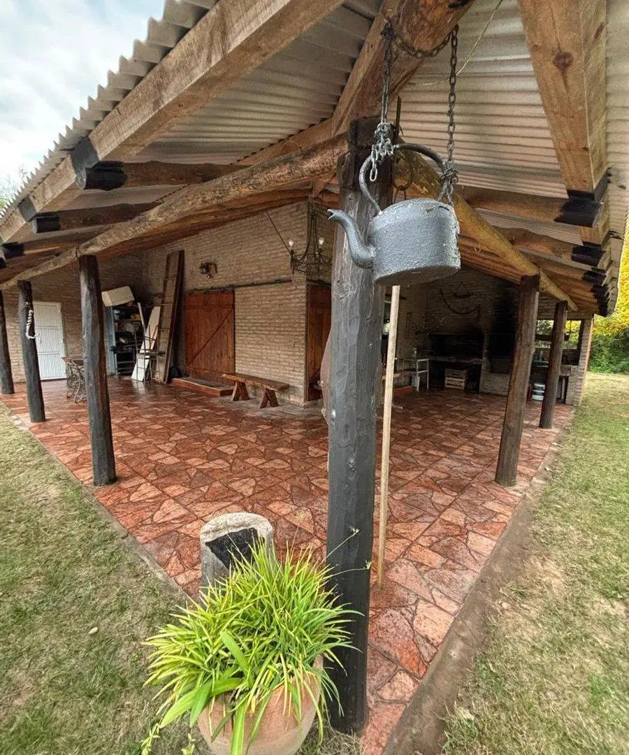 CASA EN CAYASTA BARRIO COSTA NOGALES 5