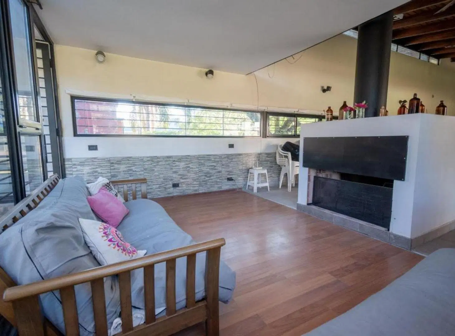 Increible casa con gran parque Villa California 5