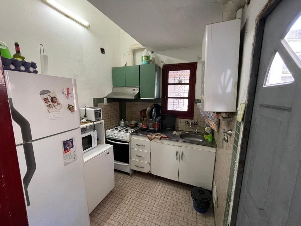 Foto de VENTA INTERNO DOS DORMITORIOS PH, imagen 3