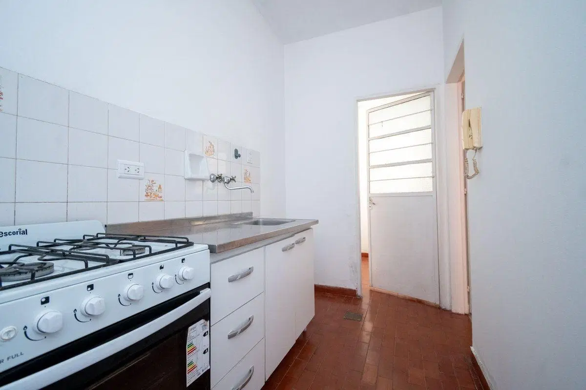 VENTA DPTO 2 DORMITORIOS - CENTRO 3