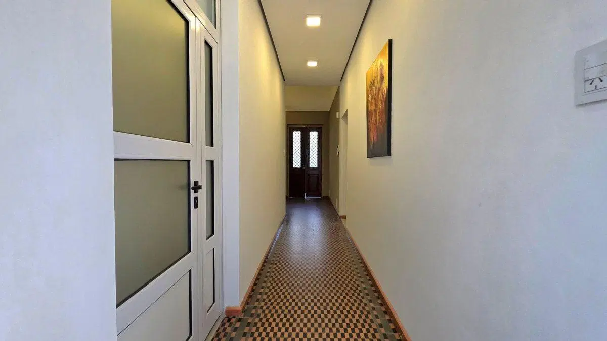 SE VENDE CASA DE CATEGORIA A 100M DE BV GALVEZ 5